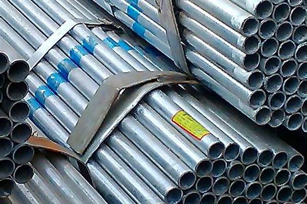 鐵管價格貴還是鍍鋅管價格貴_鐵管價格貴還是鍍鋅管價格貴呢